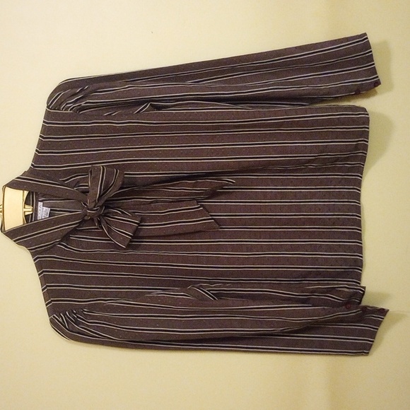 🍒Vintage Secretary Blouse - Picture 2 of 5